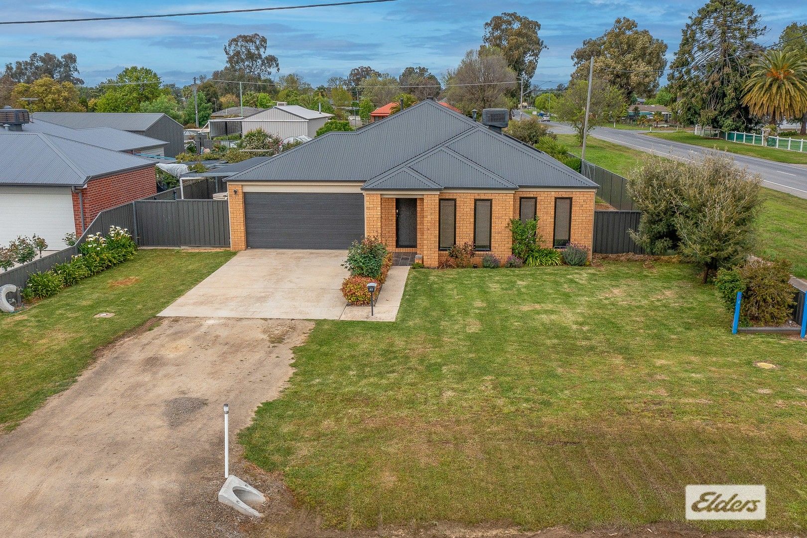 42 Jude Street, Howlong NSW 2643