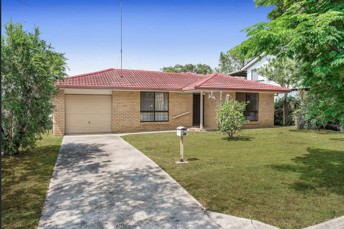 21 Avenell Street, Wishart QLD 4122 House For Rent Domain