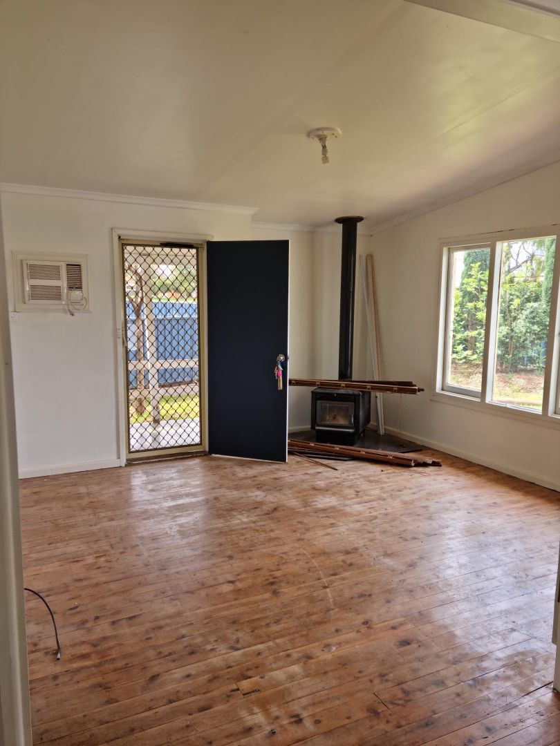 5 Yarran Circle, Cobar NSW 2835 House For Rent 290 Domain