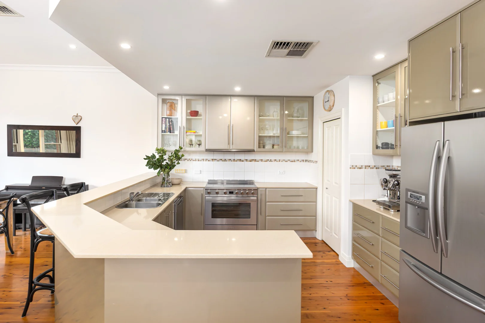 Additional image 5 of 46 Grandview Avenue, Turvey Park NSW 2650