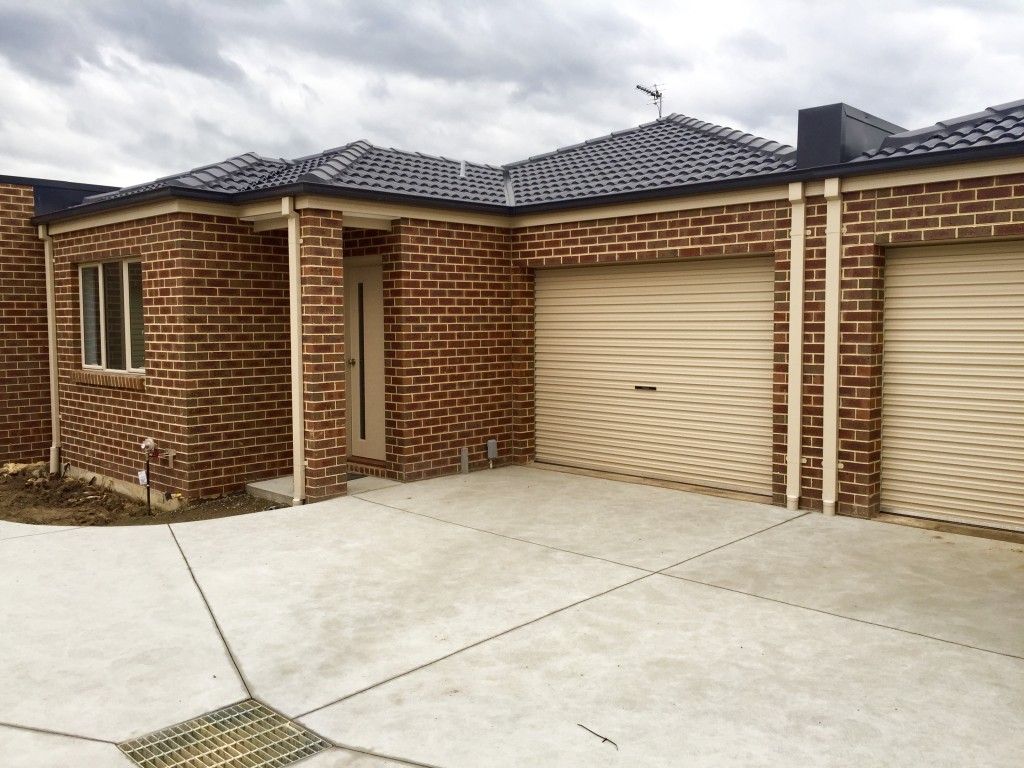 2&3/26 Tintern Place, Traralgon VIC 3844, Image 0