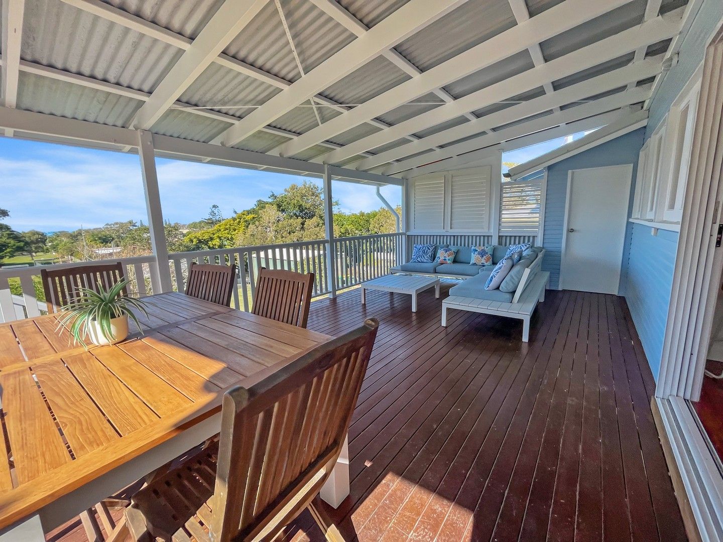 3 bedrooms House in 15 Seaview Terrace MOFFAT BEACH QLD, 4551