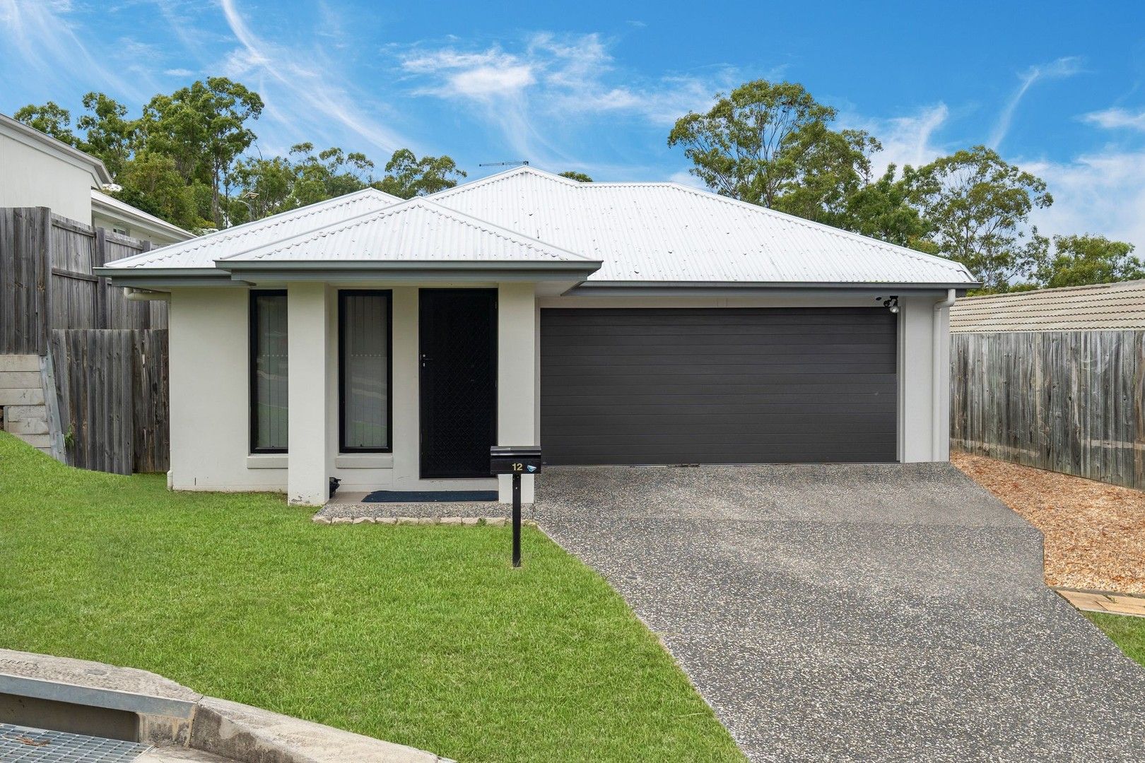 4 bedrooms House in 12 Poppy Crescent SPRINGFIELD LAKES QLD, 4300