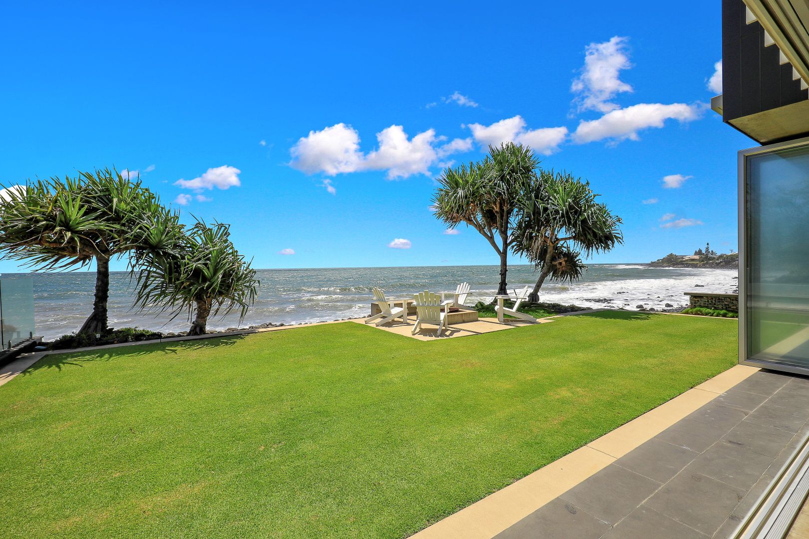 133 Woongarra Scenic Drive, Bargara QLD 4670, Image 2