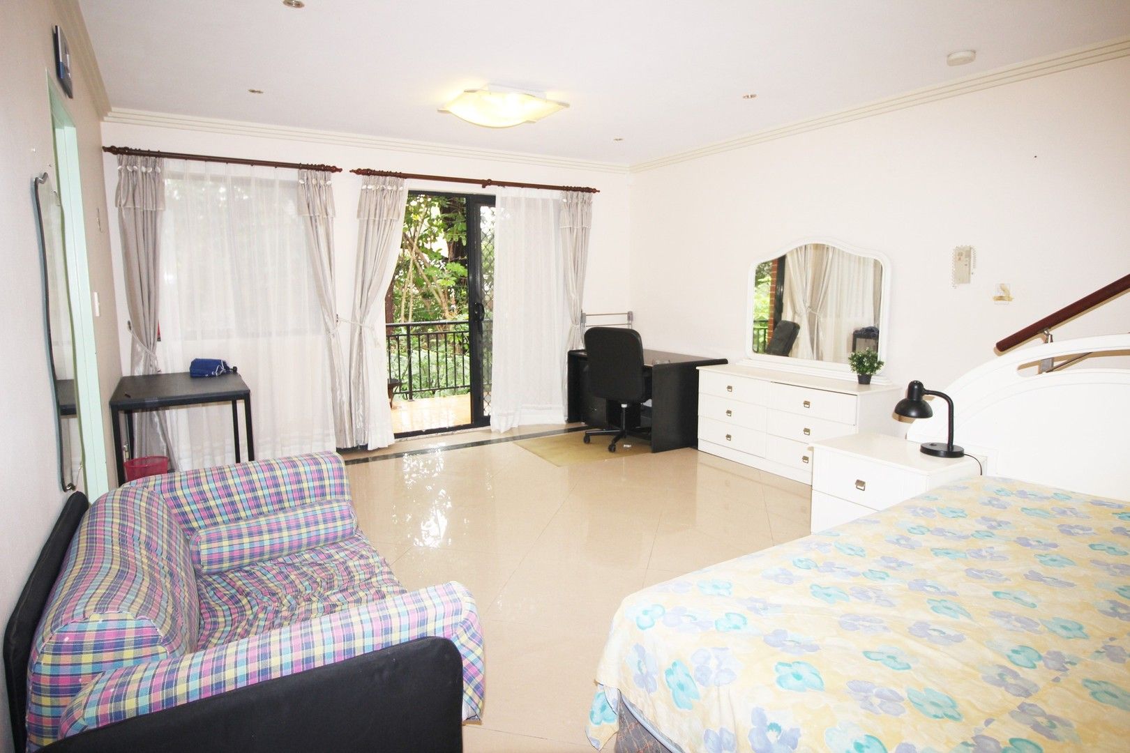 Studio in 1/8A Robertson Street, KOGARAH NSW, 2217