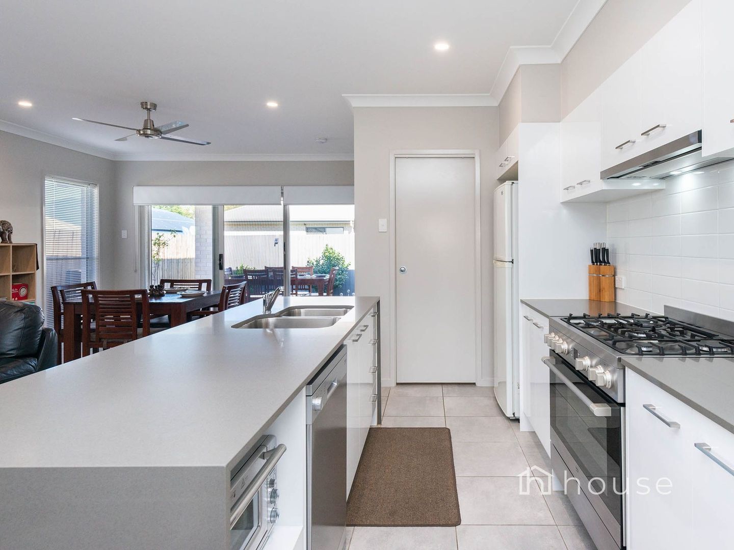 14 Pintail Circuit, Deebing Heights QLD 4306 House For Rent Domain