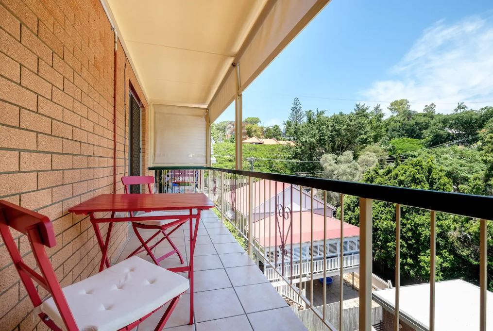 6/15 Glassey Street, Red Hill QLD 4059, Image 2