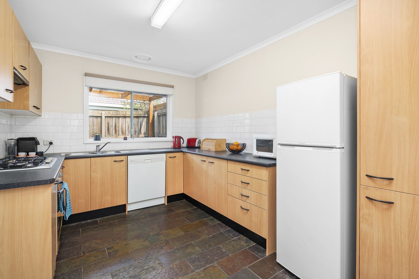 34/310 Warrigal Road, Cheltenham VIC 3192, Image 2