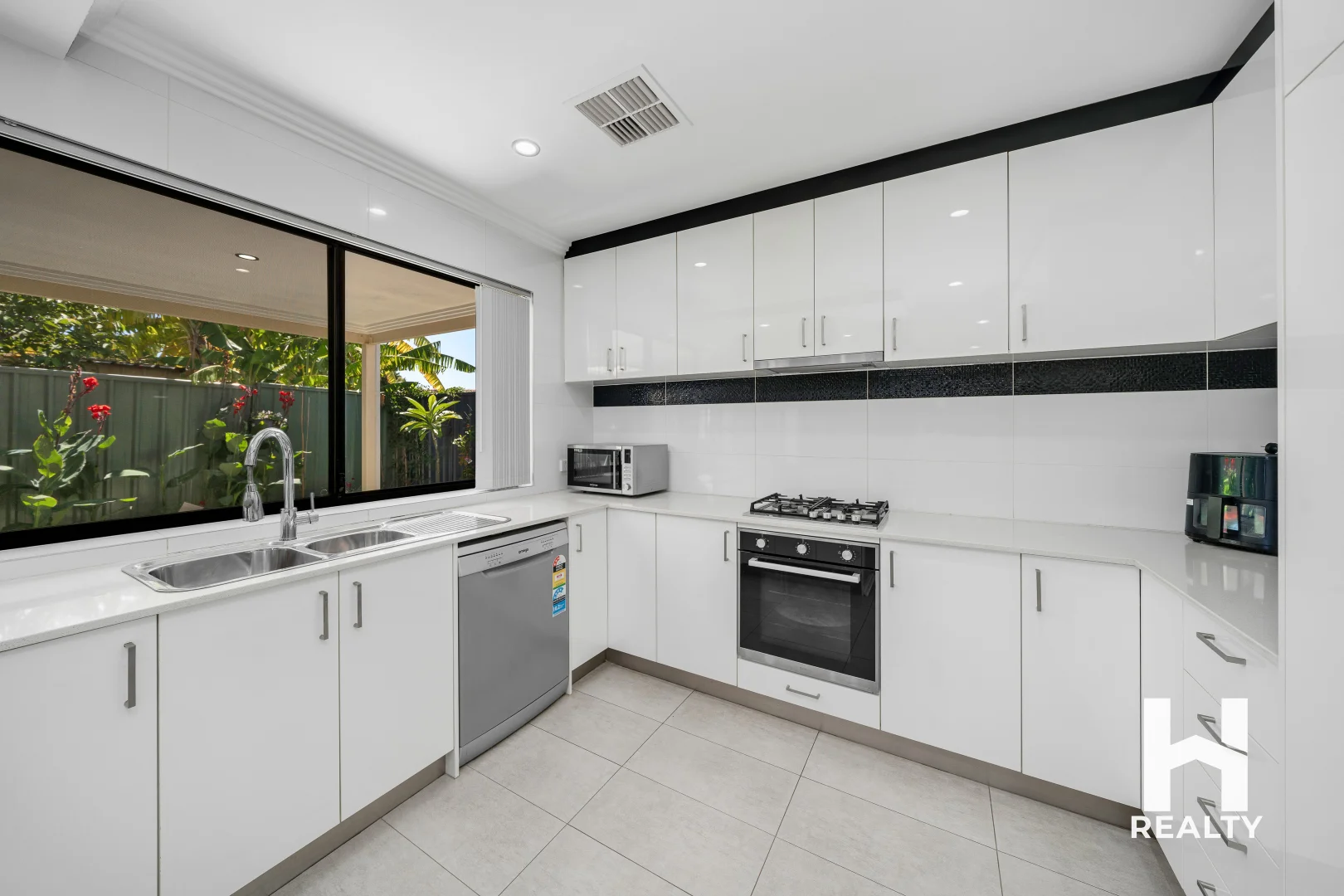 Additional image 7 of 48A Columbia Way, Beechboro WA 6063