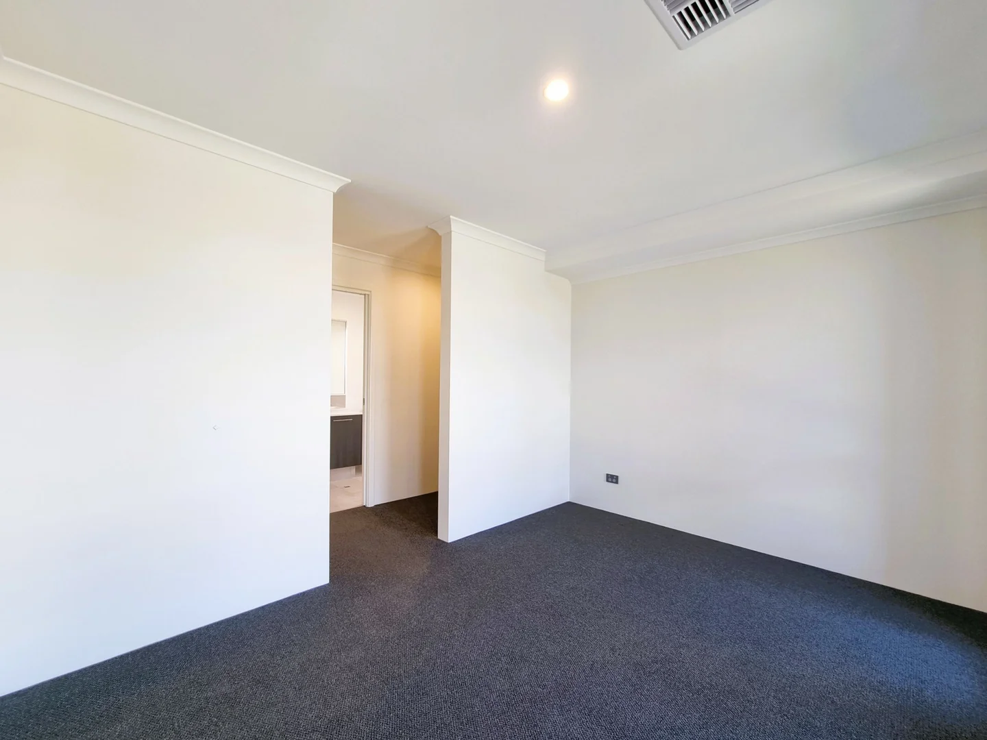 Additional image 4 of 18 Vasto Loop, Hammond Park WA 6164