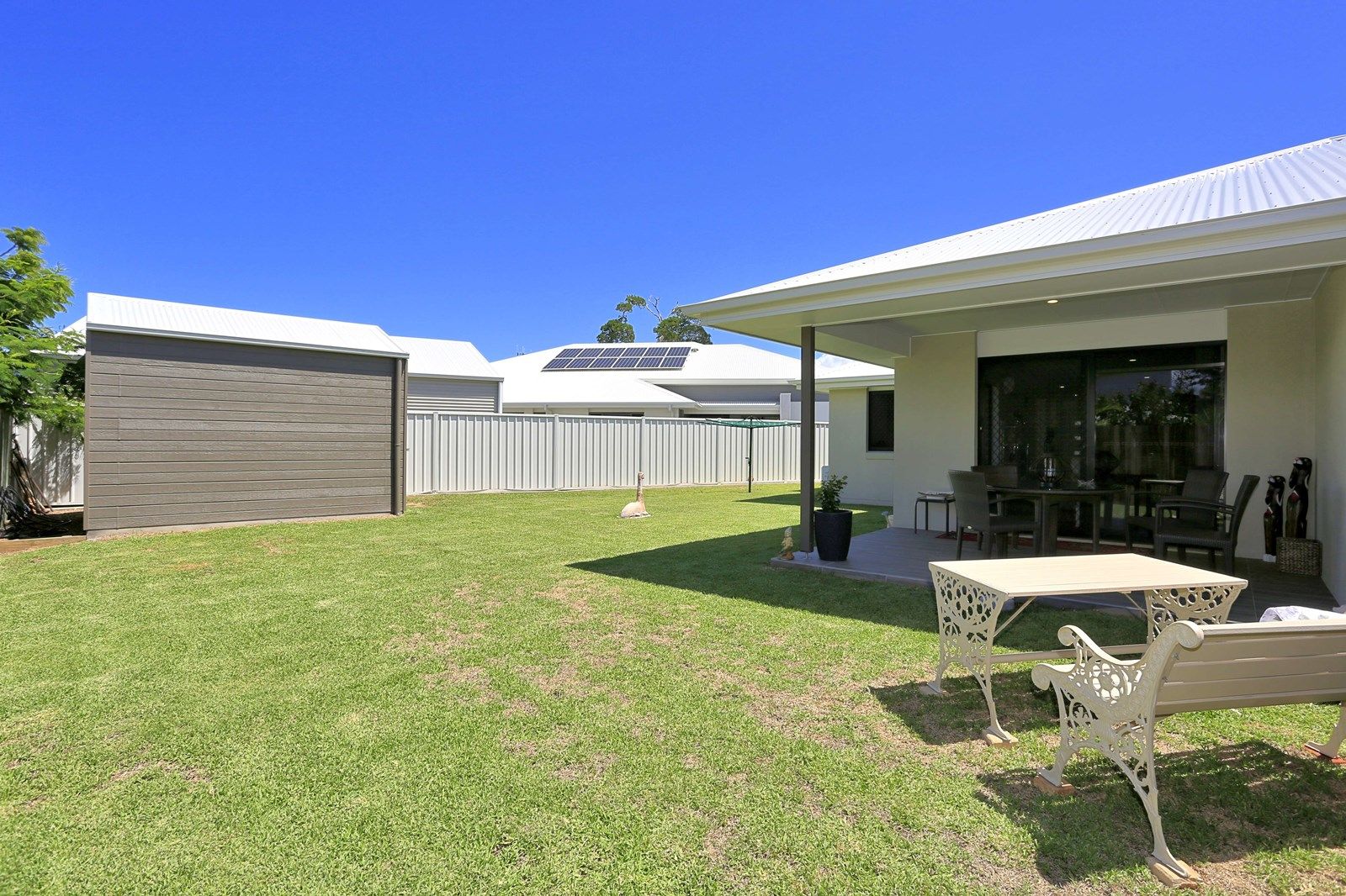 2/2 Masthead Drive, Bargara QLD 4670, Image 1