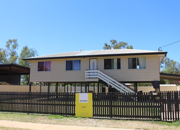 82 Edward Street, Charleville QLD 4470