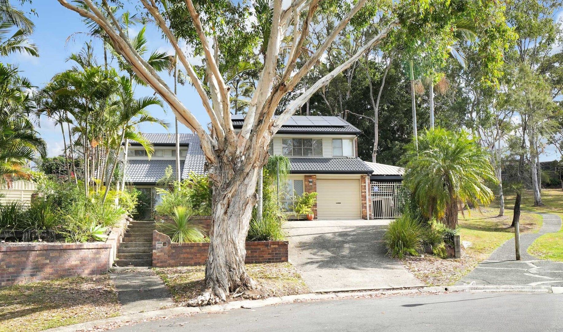 4 bedrooms House in 8 Crockford Place EVERTON PARK QLD, 4053