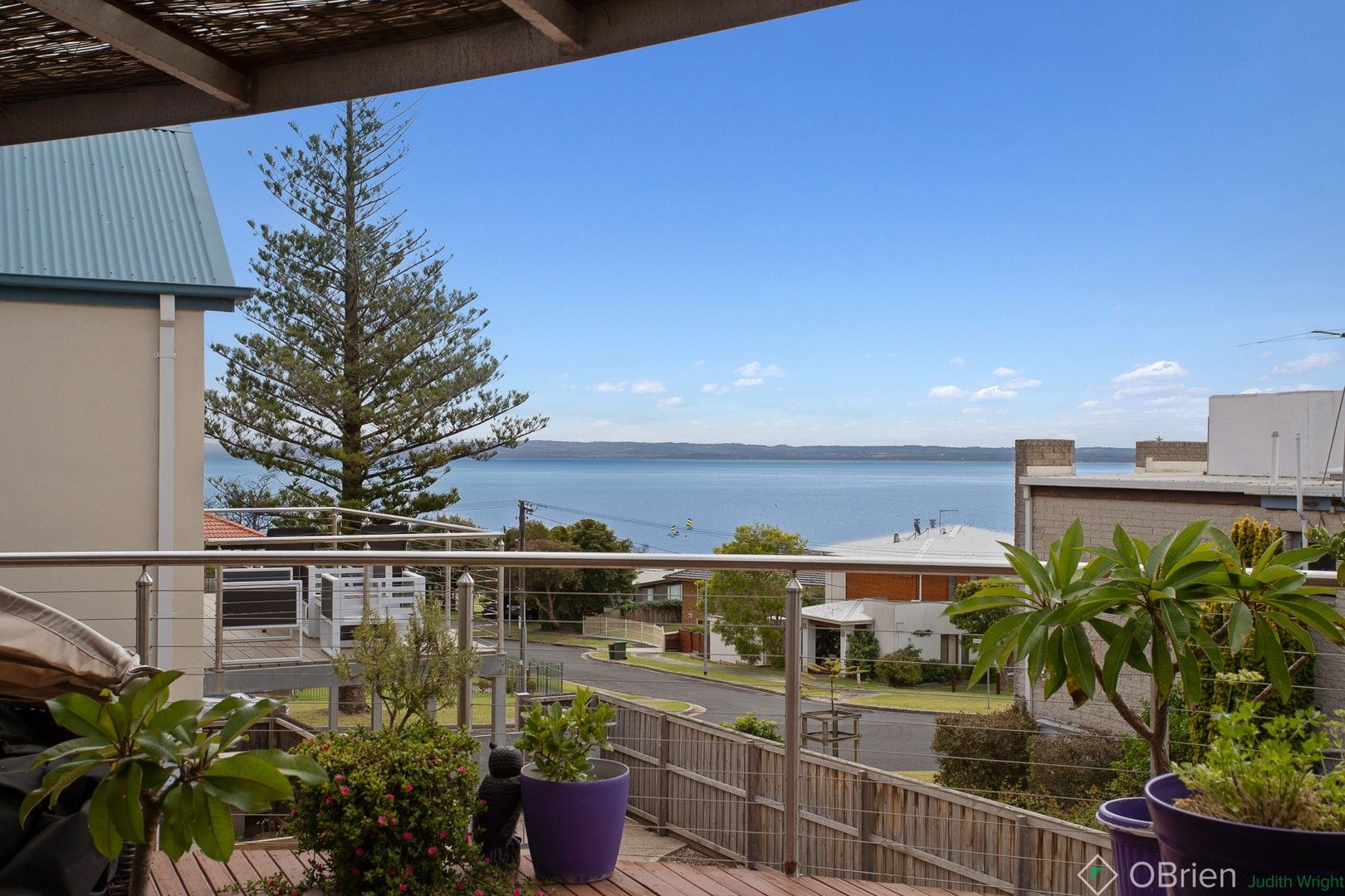 2/7 Walpole Street, Cowes VIC 3922, Image 0