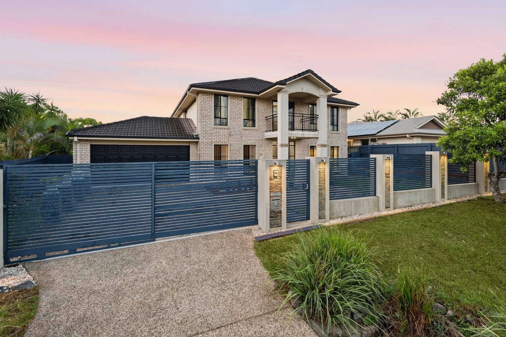 Primary image of 8 Lomond Place, Parkinson QLD 4115