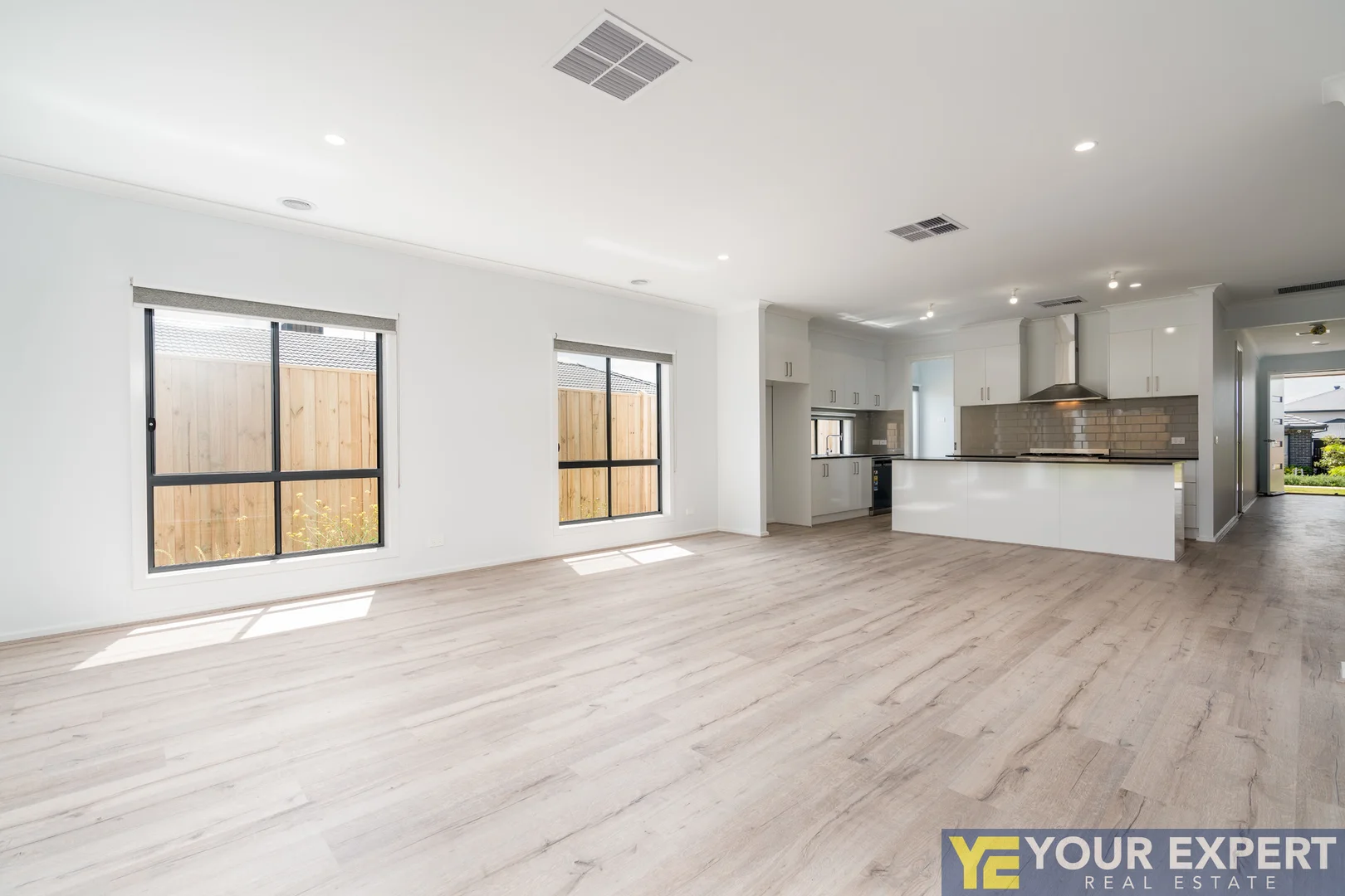 Additional image 7 of 17 Kenyan Avenue, Clyde VIC 3978