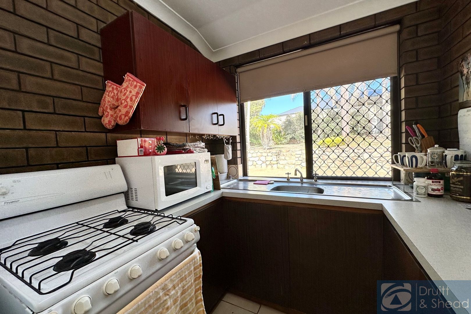 59 Glengarry Drive, Duncraig WA 6023 House For Rent Domain