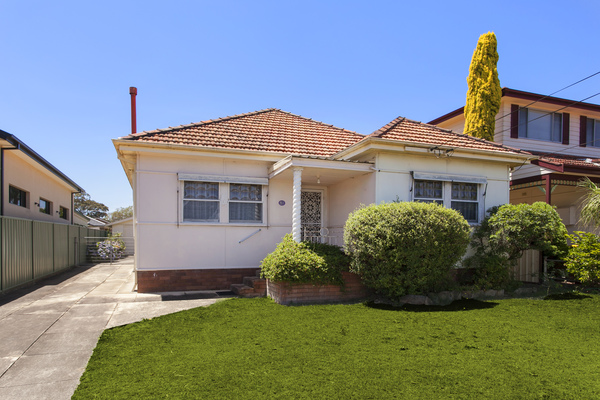 81 Chamberlain Road, Padstow Heights NSW 2211