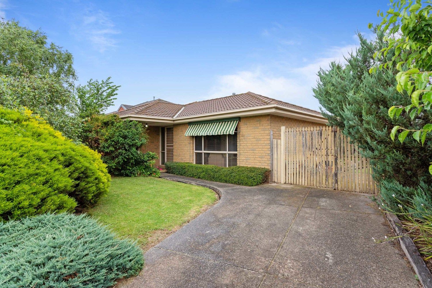 2 Cynthia Court, Hillside VIC 3037, Image 0