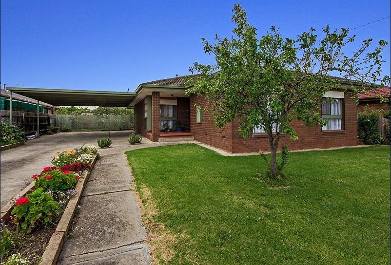 3 bedrooms House in 50 Clovelly Drive CRAIGIEBURN VIC, 3064