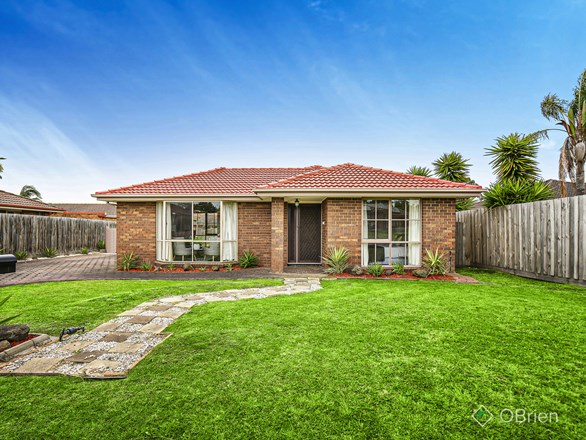 7 Princess Maria Place, Hampton Park VIC 3976