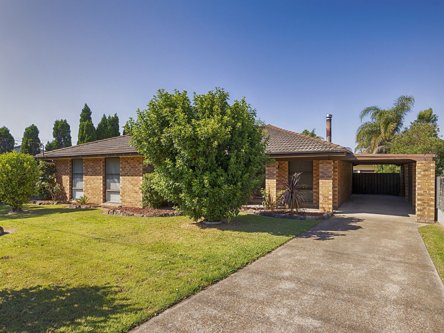 10 Bolwarra Road, Bolwarra NSW 2320, Image 0