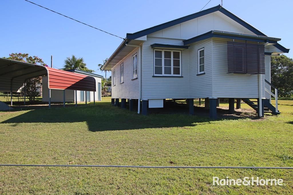26 Gympie Road, Tin Can Bay QLD 4580