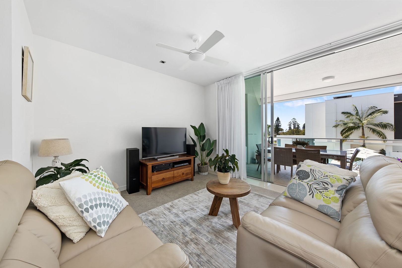 3204/1808 David Low Way, Coolum Beach QLD 4573, Image 2