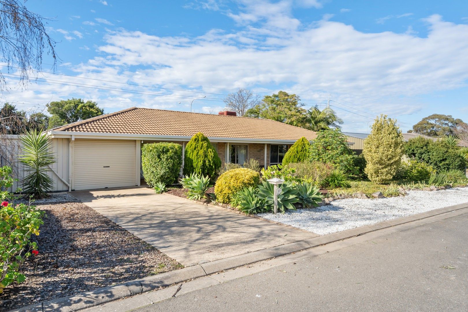 37 Devonshire Crescent, Old Reynella SA 5161, Image 0