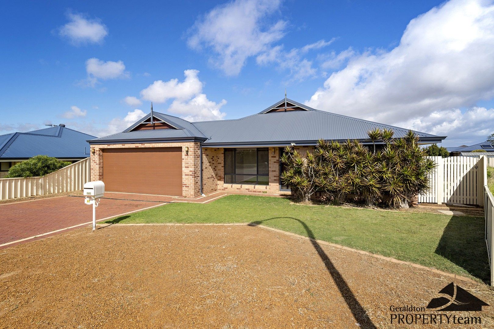 11 Bagley Crescent, Mount Tarcoola WA 6530, Image 0