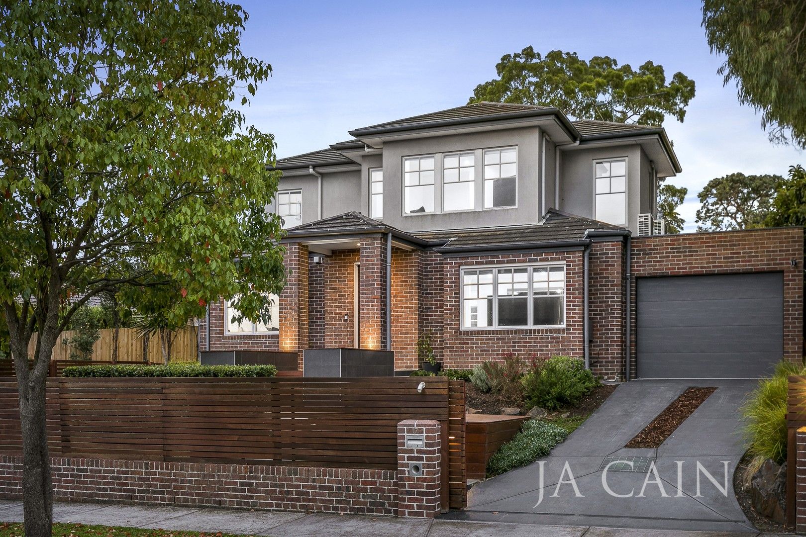 17 Kalang Road, Camberwell VIC 3124, Image 0