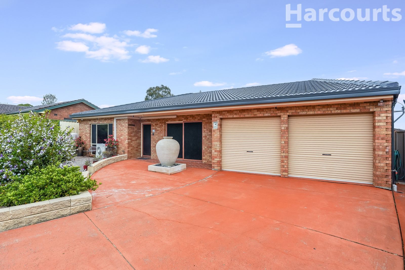 12 Selby Place, Minto NSW 2566