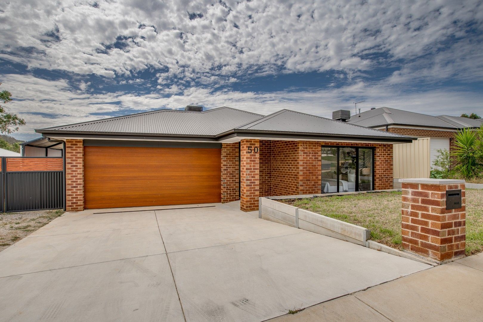 50 Harry Crescent, Hamilton Valley NSW 2641, Image 0