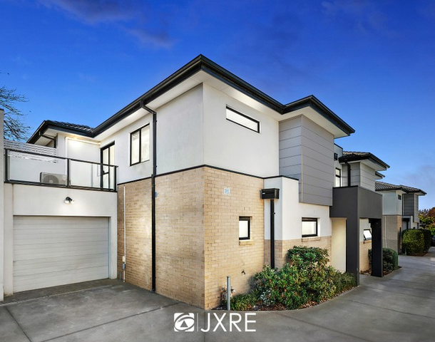 2/1 Hosken Street, Springvale South VIC 3172