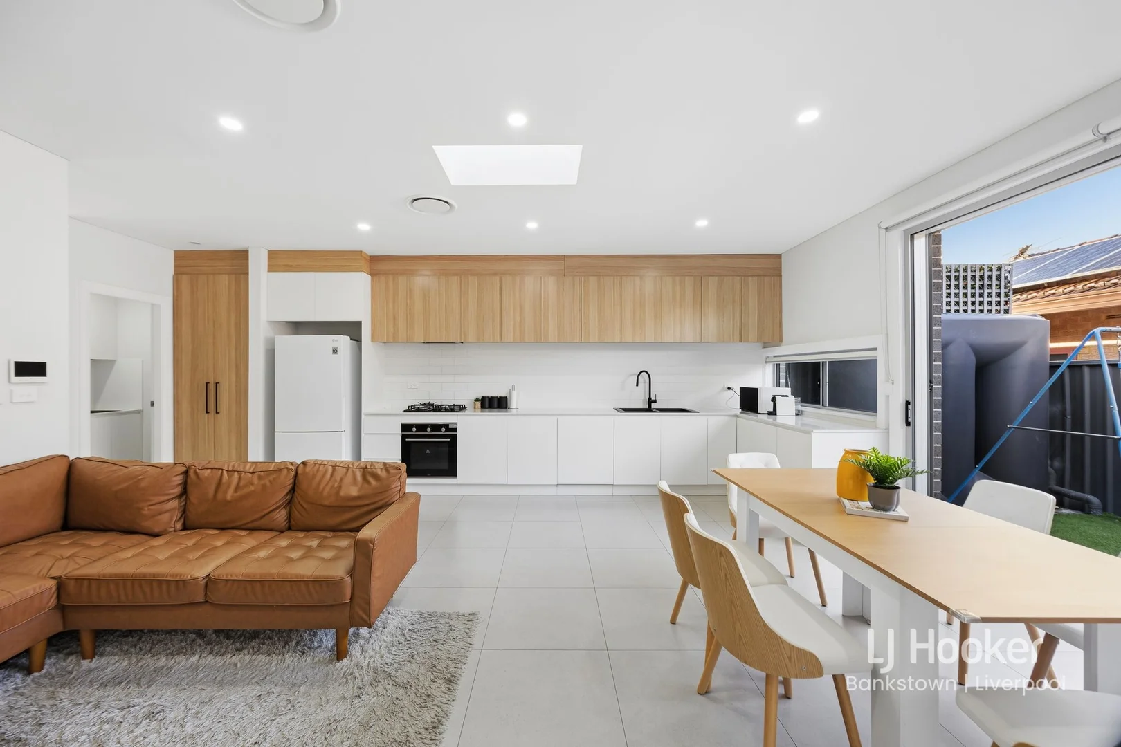 Additional image 2 of 4/6 Kalimna Street, Moorebank NSW 2170