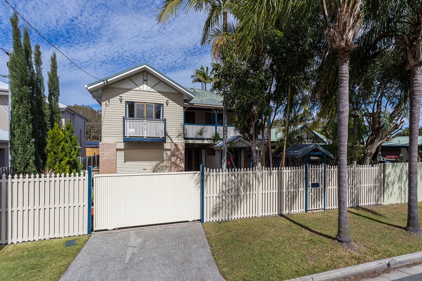 36 Clam Street, Runaway Bay QLD 4216, Image 2