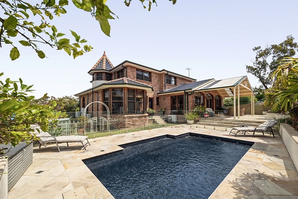 2 Elm Street, Lugarno NSW 2210, Image 0