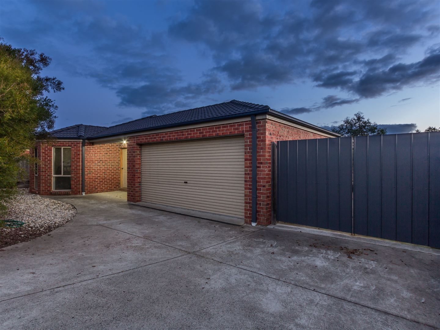 47 Ebony Drive, Pakenham VIC 3810