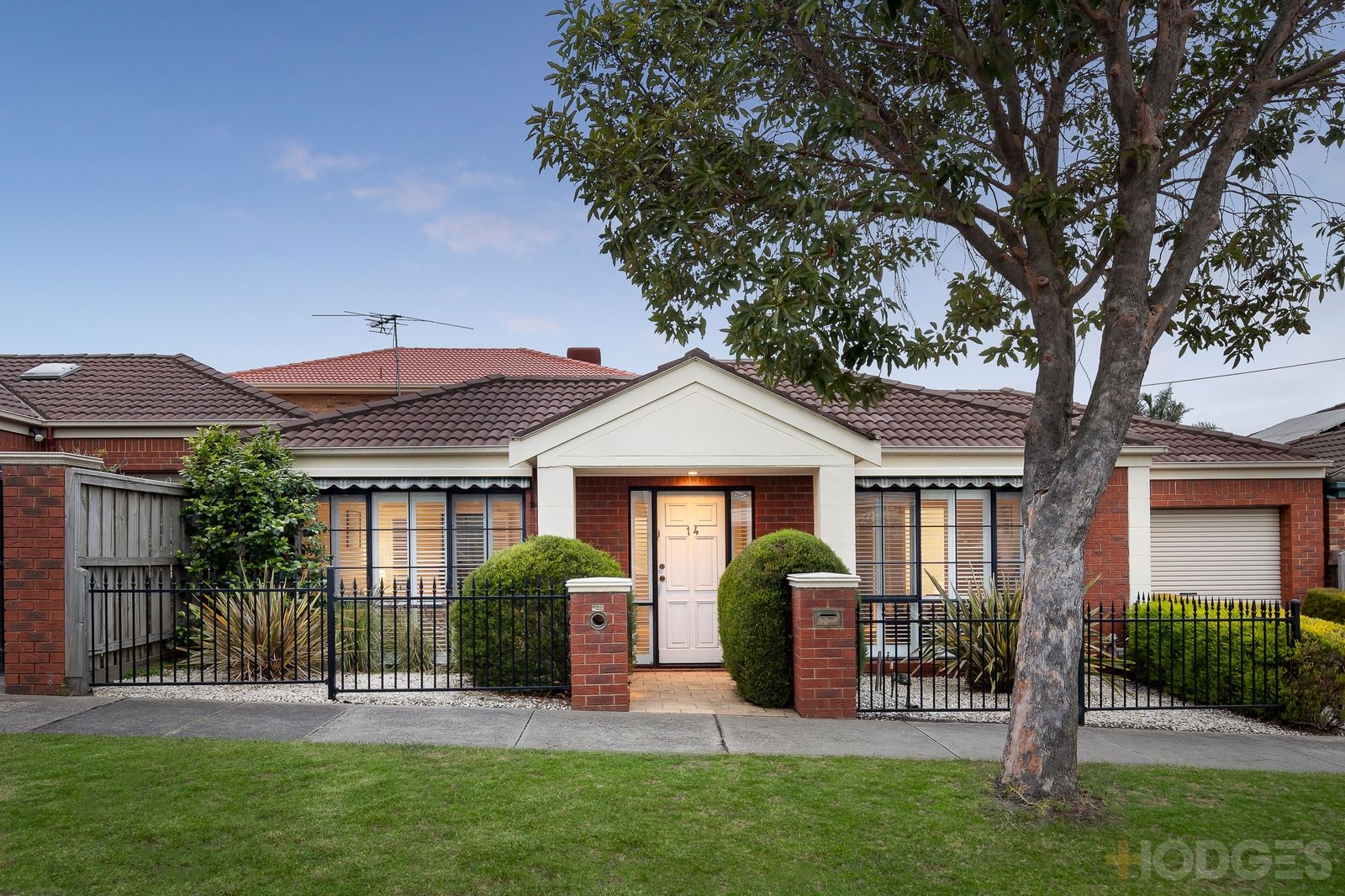 14 Crest Avenue, Hampton East VIC 3188, Image 0