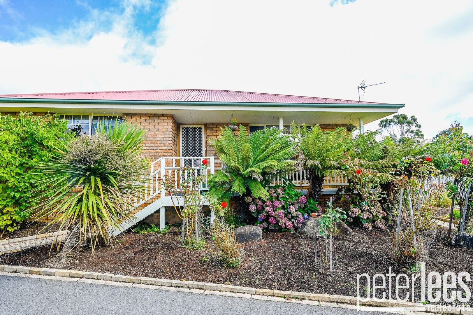 2/10 Kangara Place, Summerhill TAS 7250, Image 0