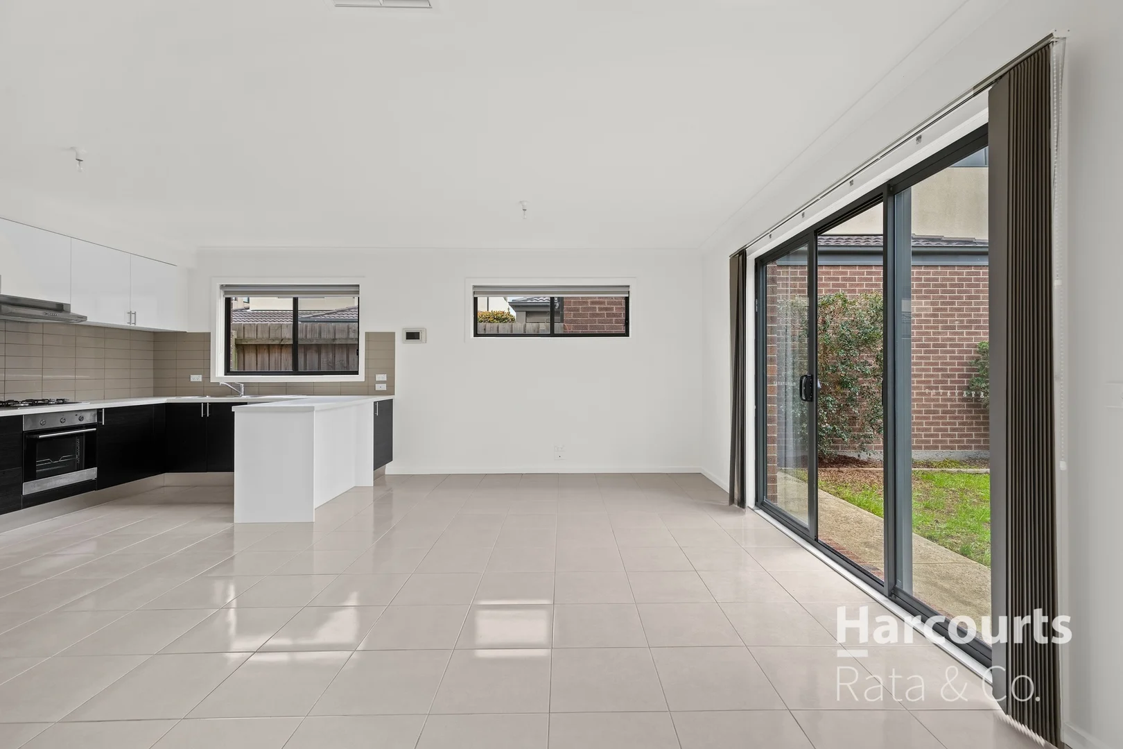 Additional image 4 of 1/35 Lydgate Terrace, Epping VIC 3076