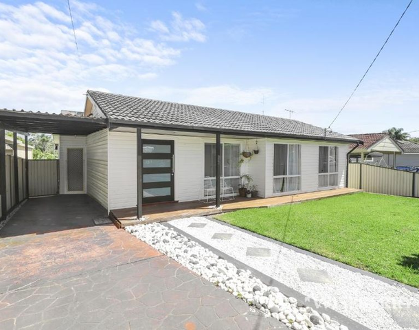 19 Dale Avenue, Chain Valley Bay NSW 2259