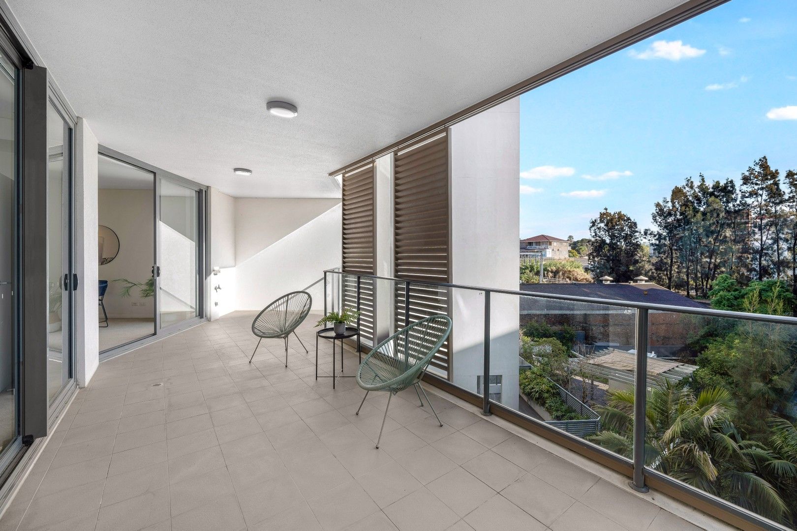 2 bedrooms Apartment / Unit / Flat in 409/19 Arncliffe Street WOLLI CREEK NSW, 2205