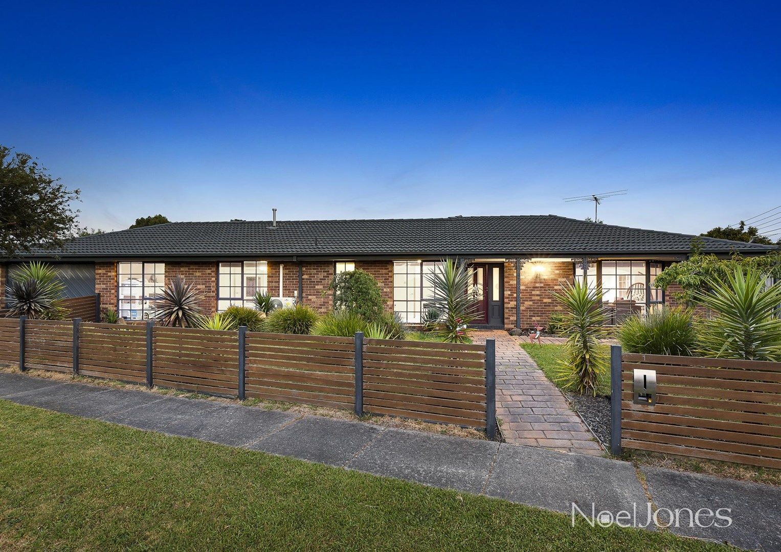 1 Ramona Court, Boronia VIC 3155, Image 0