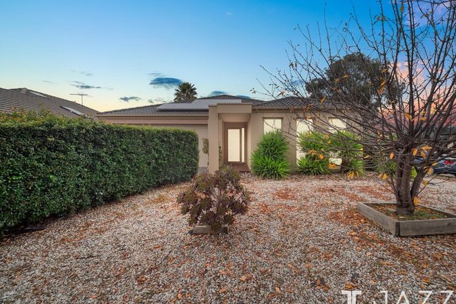 Picture of 11 Hemlock Crescent, POINT COOK VIC 3030