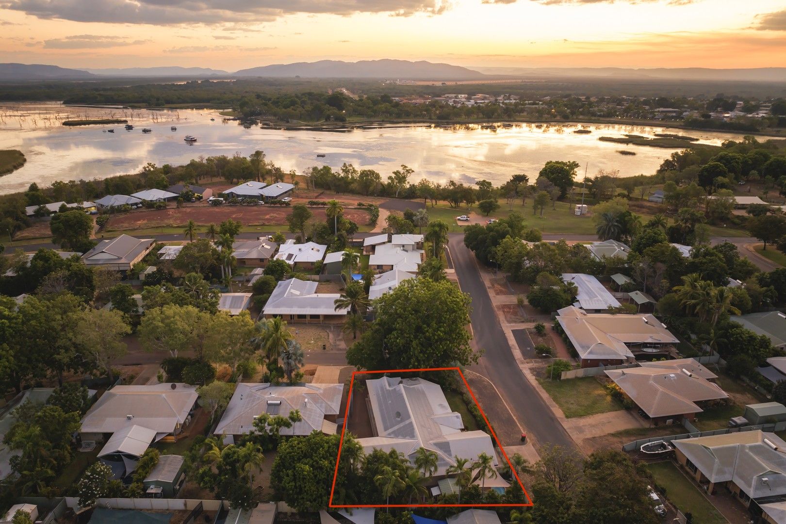 6 Milkwood Street, Kununurra WA 6743, Image 2