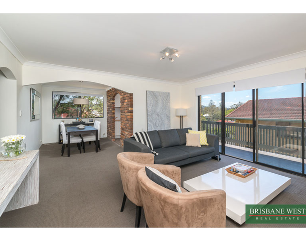 4/46 Mitre Street, St Lucia QLD 4067