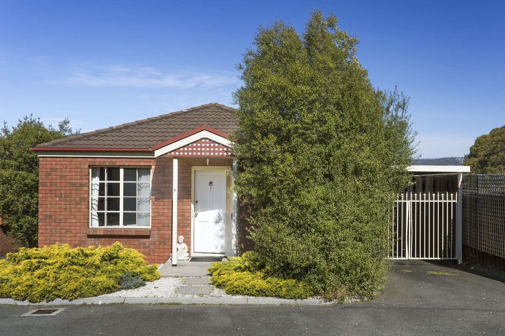 1/15 Button Street, Mowbray TAS 7248, Image 0