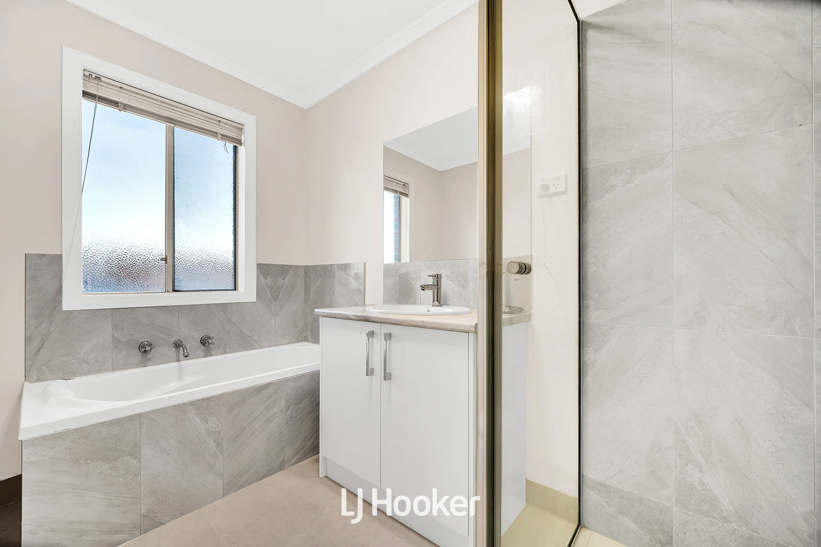 Additional image 13 of 162 Paterson Drive, Lynbrook VIC 3975