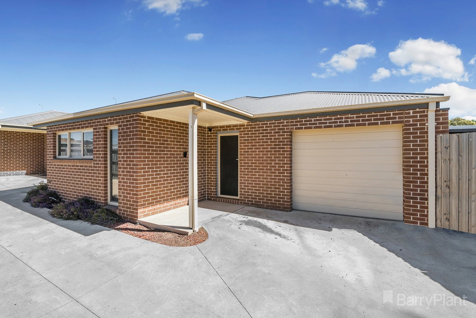 2/13 Wellington Street, Wallan VIC 3756, Image 0